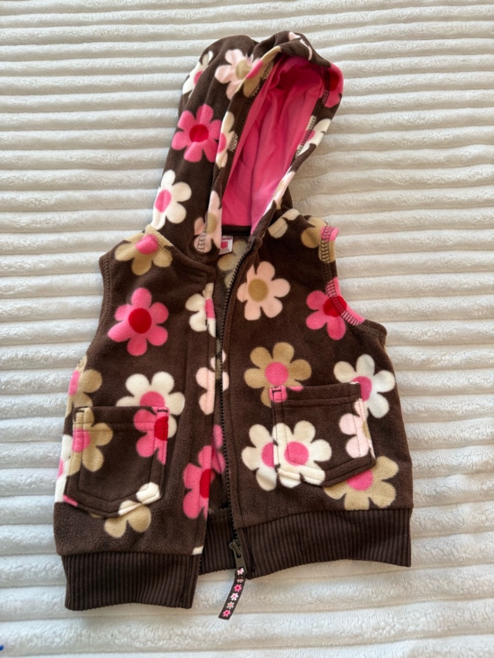 Carter's 2 Outfit Bundle - Lady Bug And Flower Sets - 6 Month - Picture 7 of 15